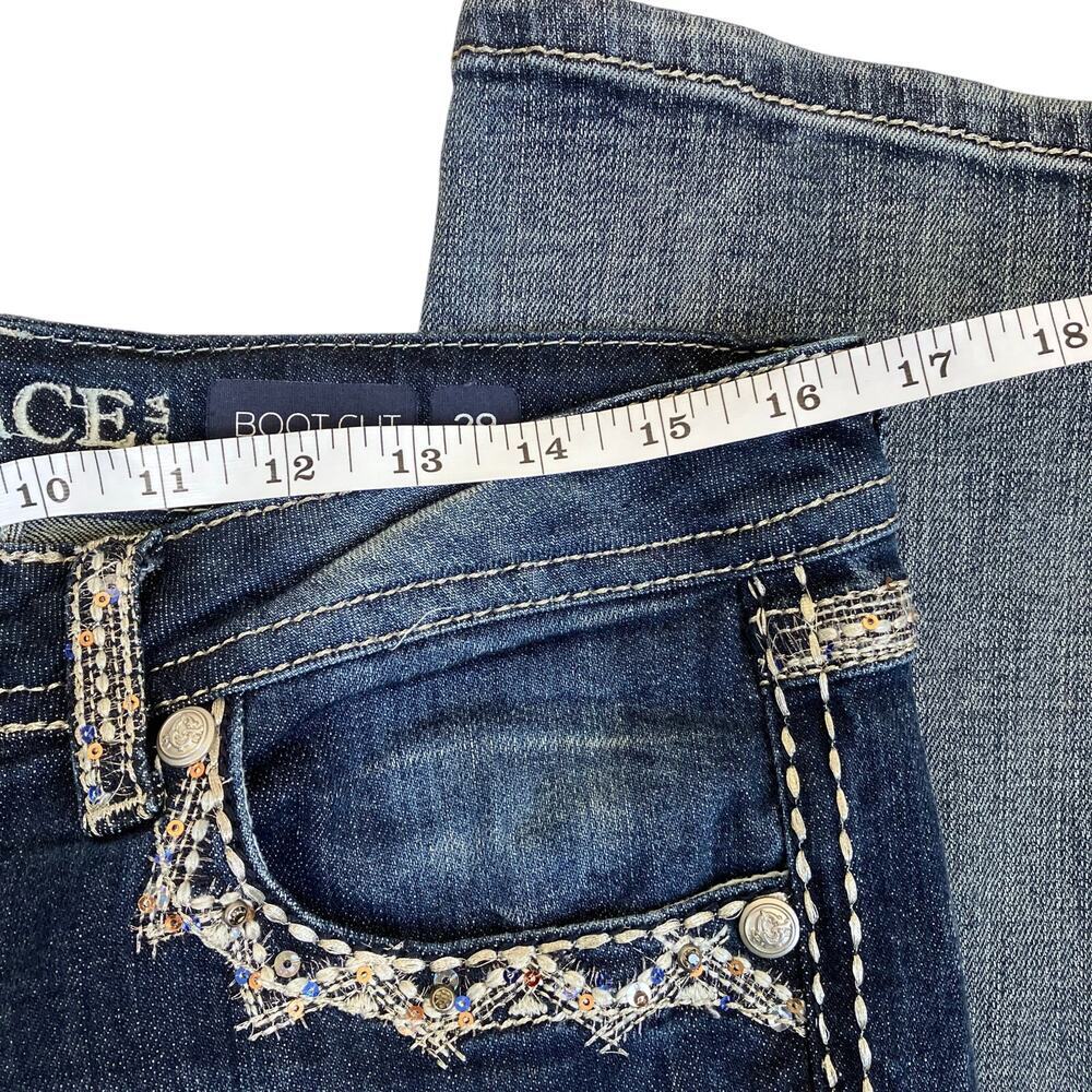 Grace In La Sz 29 Flap Pocket Embellished Embroidered Low Rise Bootcut Jeans - Picture 15 of 16
